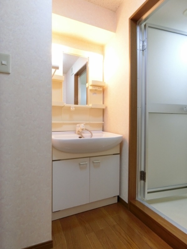 洗面設備　図面と現状に相違がある場合には現状を優先