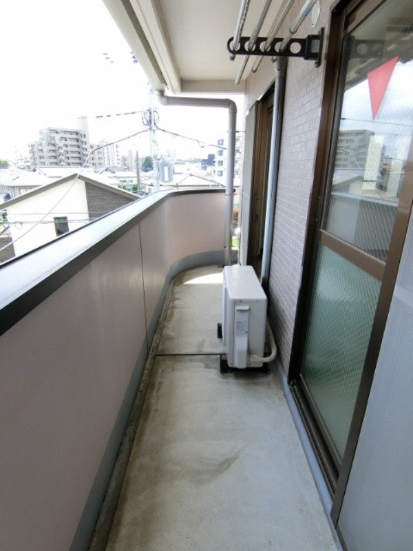 バルコニー　図面と現状に相違がある場合には現状を優先