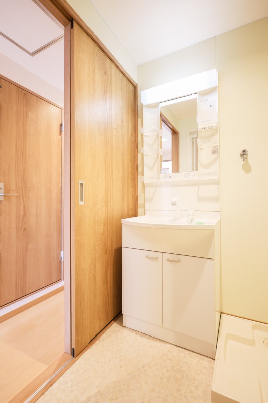 洗面設備　図面と現状に相違がある場合には現状を優先