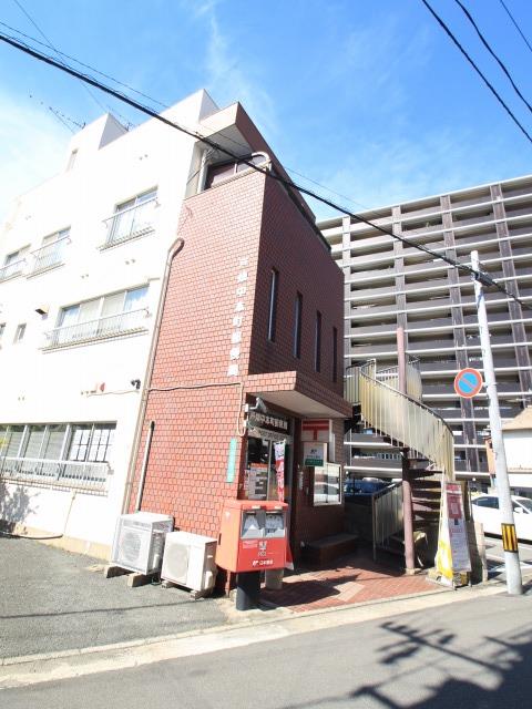 郵便局　戸畑中本町郵便局（郵便局）まで346m