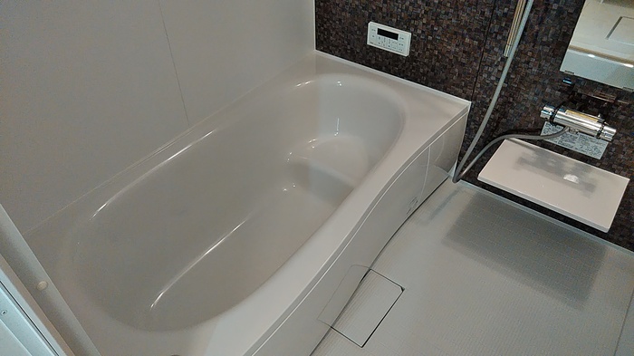 バス・シャワールーム　一坪風呂