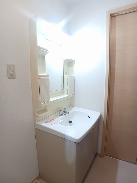 洗面設備　洗面所