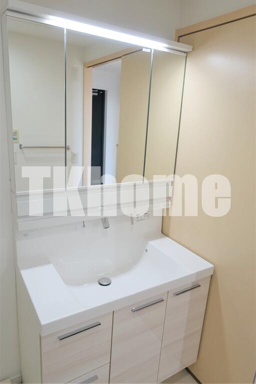 洗面設備　洗面脱衣所(同マンション・別室参考写真)