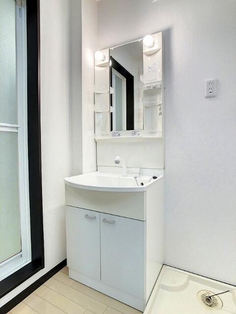 洗面設備　102号室参照