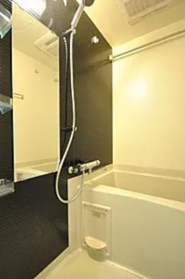 バス・シャワールーム　浴室