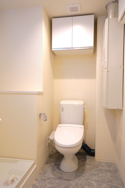 トイレ　※写真は同タイプ住戸です。