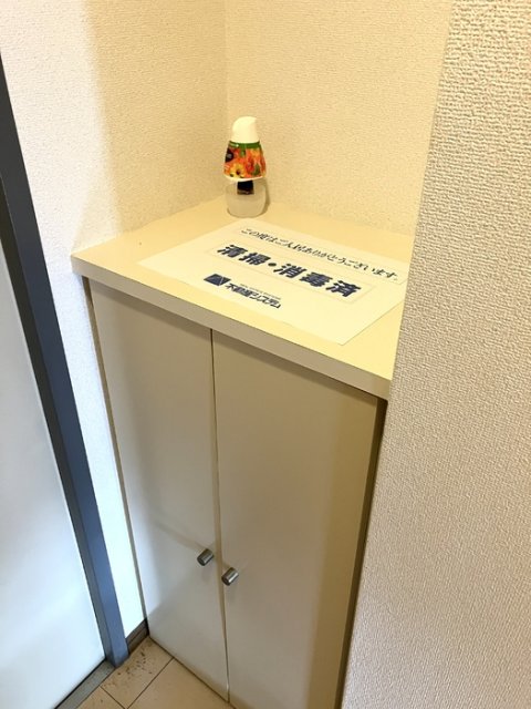 玄関　玄関収納