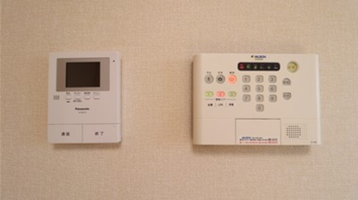 セキュリティ　ＡＬＳＯＫホームセキュリティー搭載