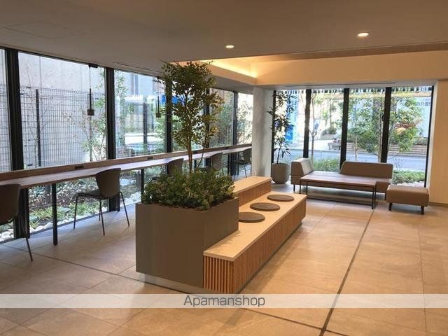 ロビー　ロビー