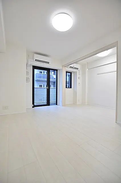 居室・リビング　居室