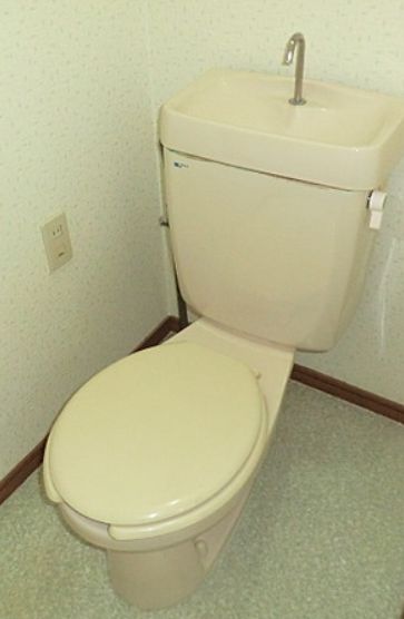 トイレ　ノアーズアーク平成館