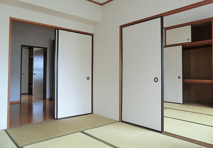 居室・リビング　ノアーズアーク平成館