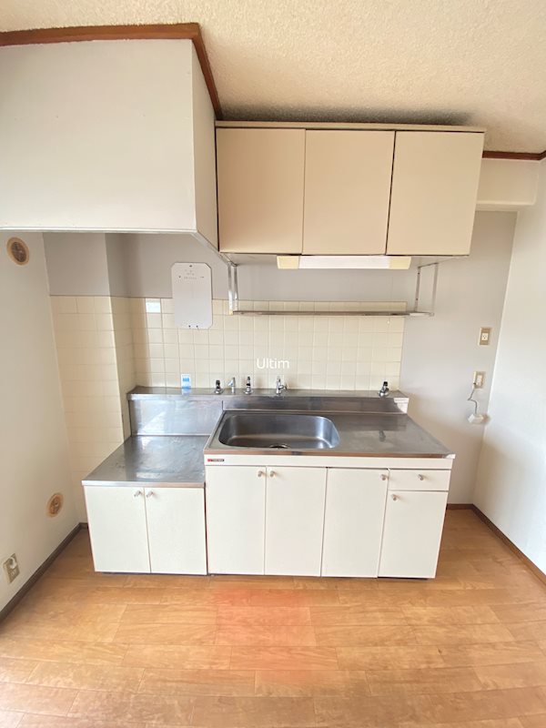 キッチン　別部屋の写真です