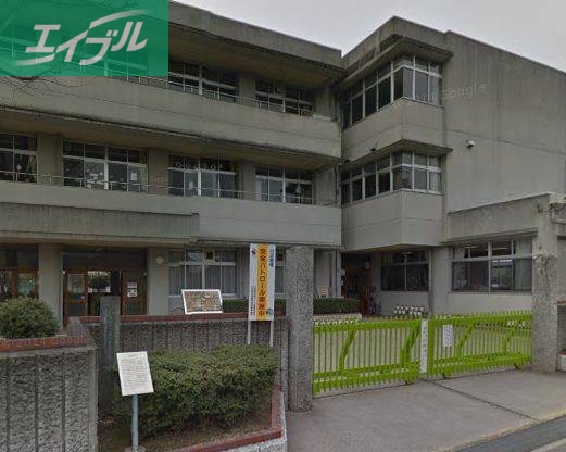 小学校　倉敷市立川辺小学校（小学校）まで199m