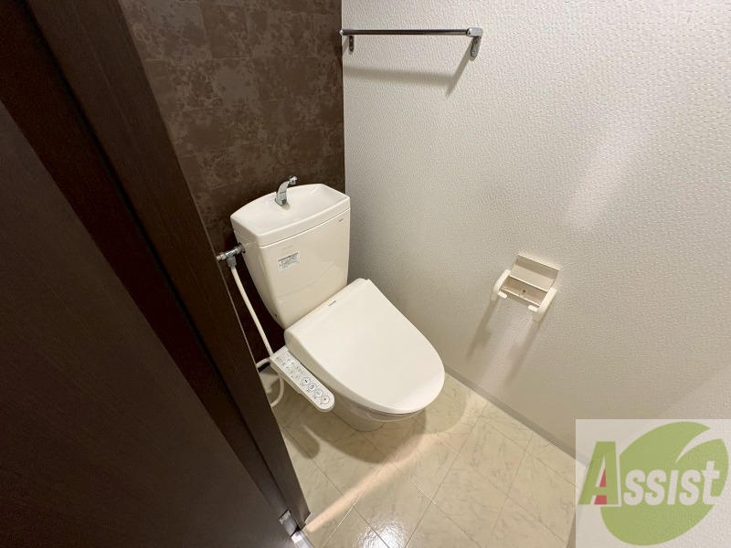 トイレ　シャワートイレ仕様です！今や欠かせません。