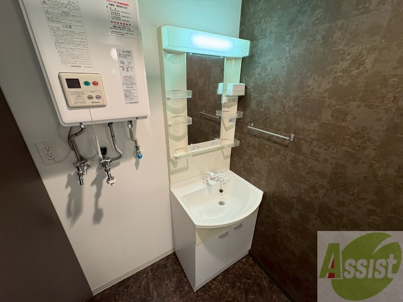 洗面設備　シャンプードレッサーで身支度もラクラクです！