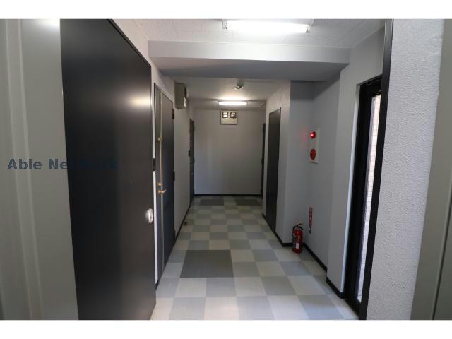 エントランス　エントランス部分