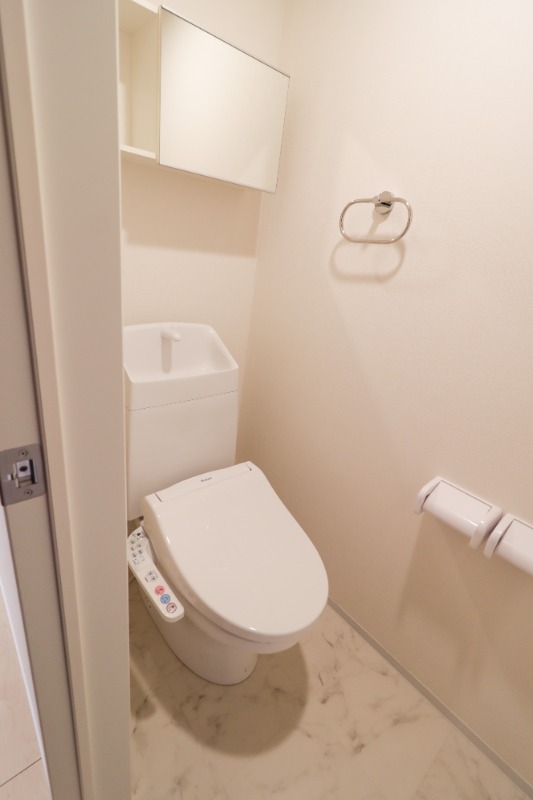 トイレ　図面と現状に相違がある場合には現状を優先