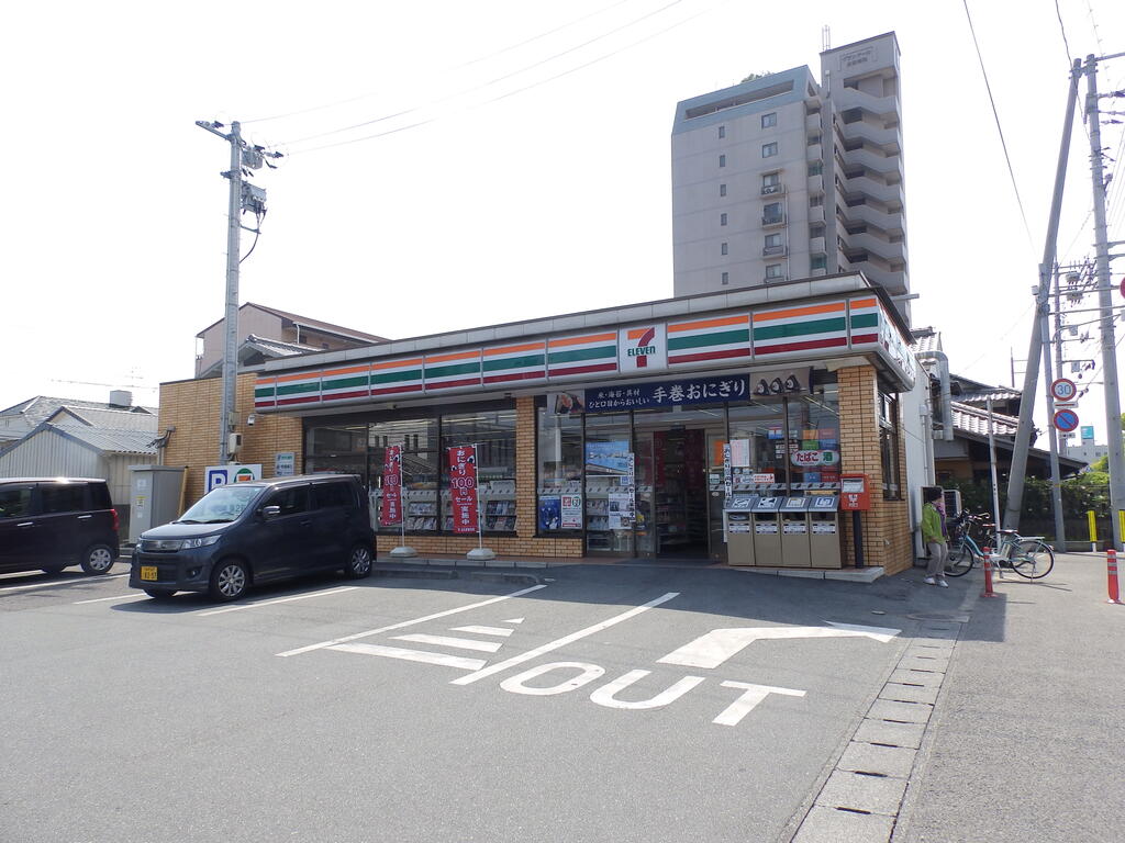 コンビニ　セブンイレブン倉敷幸町店（コンビニ）まで575m