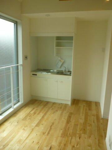 居室・リビング　?