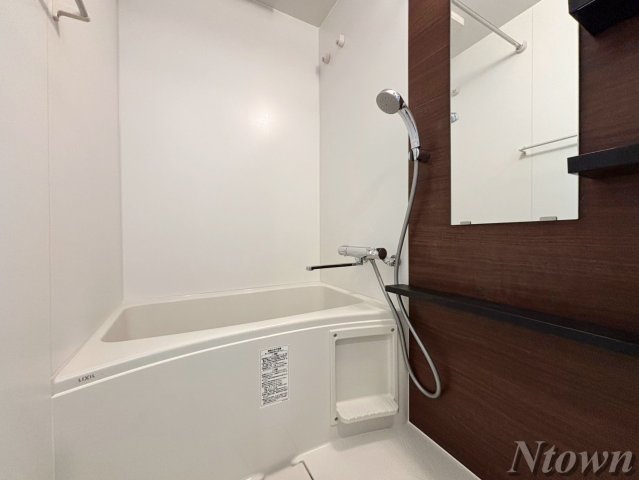 バス・シャワールーム　お風呂です