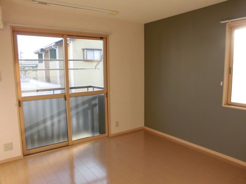 居室・リビング　図面と現状に相違がある場合には現状を優先