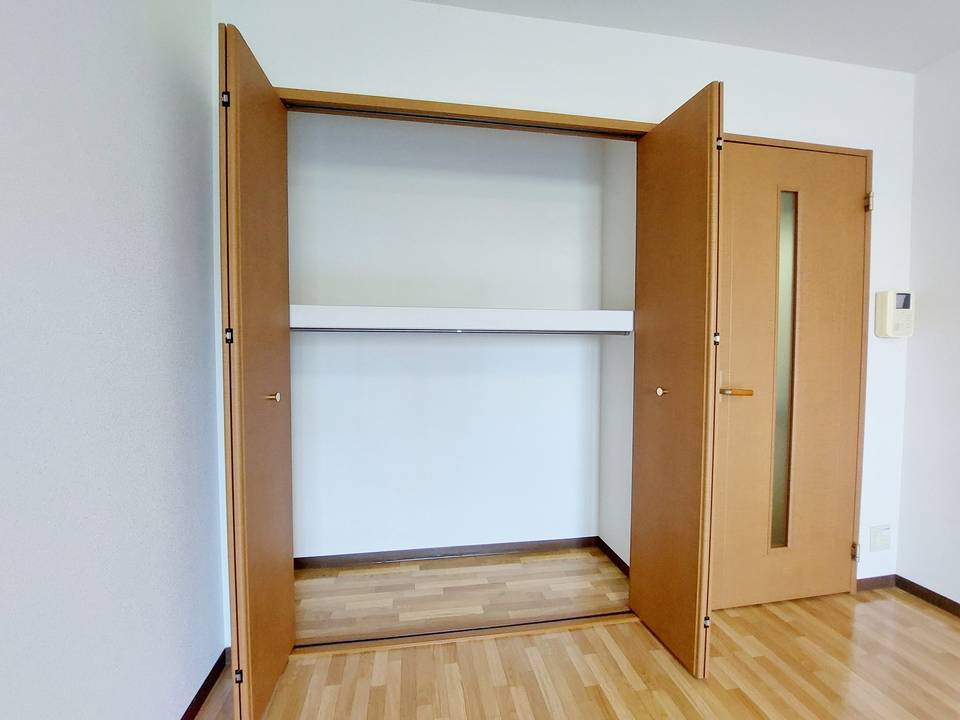 収納　クローゼット