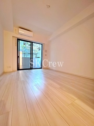 居室・リビング　別号室の写真です