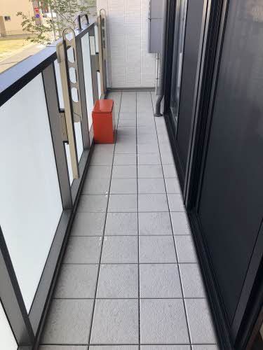 バルコニー　バルコニー