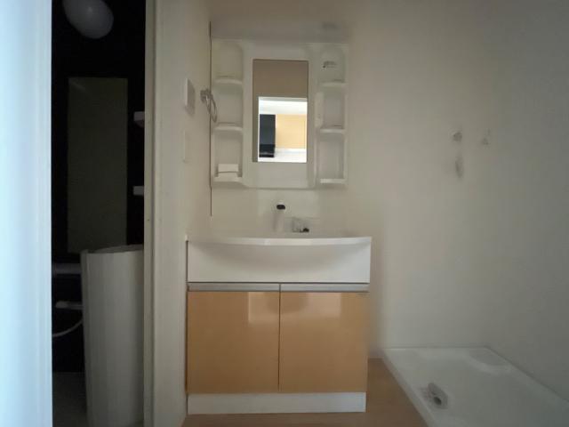 洗面設備　洗髪洗面化粧台