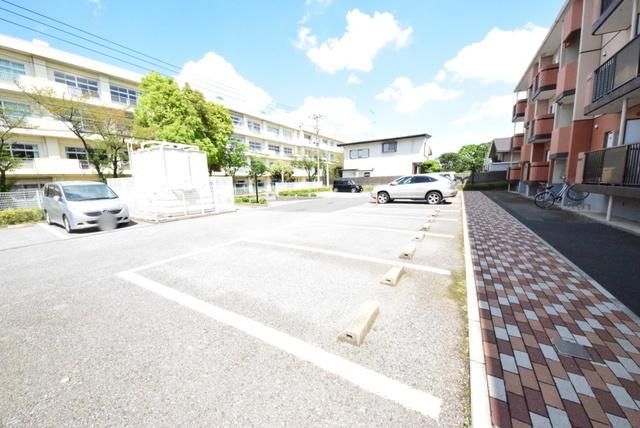 その他共有部分　駐車場