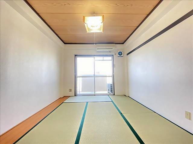 居室・リビング　和室のお部屋です