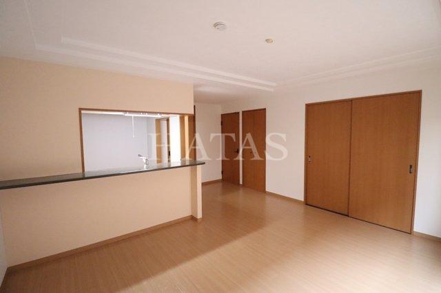 居室・リビング　同物件別部屋です。