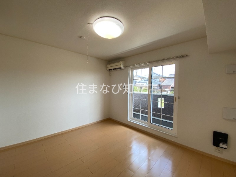 居室・リビング　同型タイプ