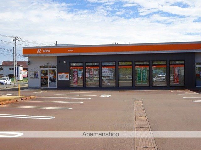 郵便局　亀田郵便局（郵便局）まで1700m