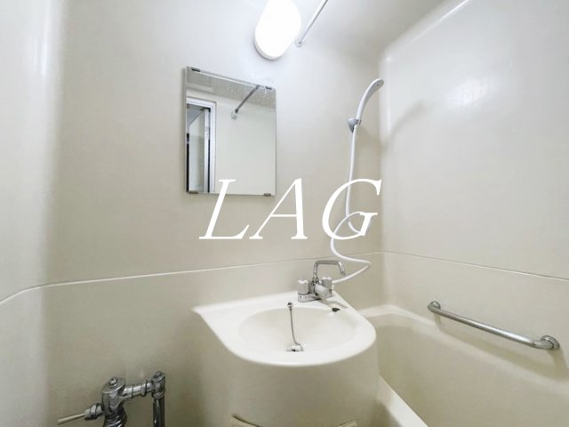 バス・シャワールーム　お風呂です。