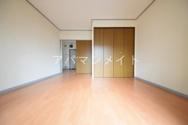 居室・リビング　全居室洋室です