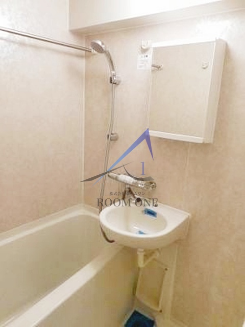 バス・シャワールーム　お風呂です。