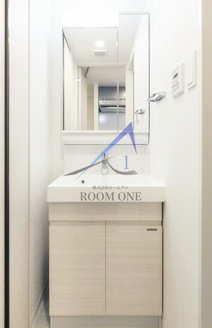 洗面設備　洗面台です。