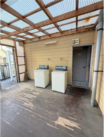 その他共有部分　コインランドリーです