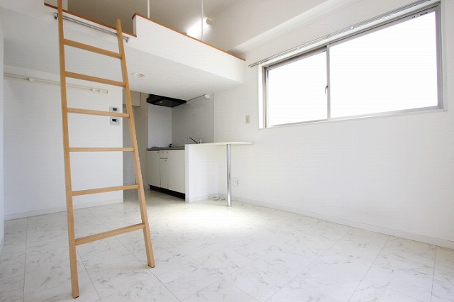 その他部屋・スペース　同物件別号室のものです。