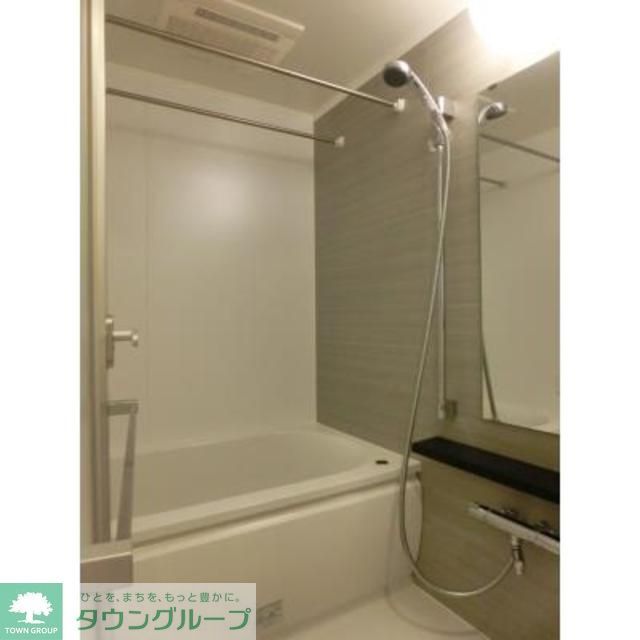 バス・シャワールーム　※写真は同タイプ住戸です。