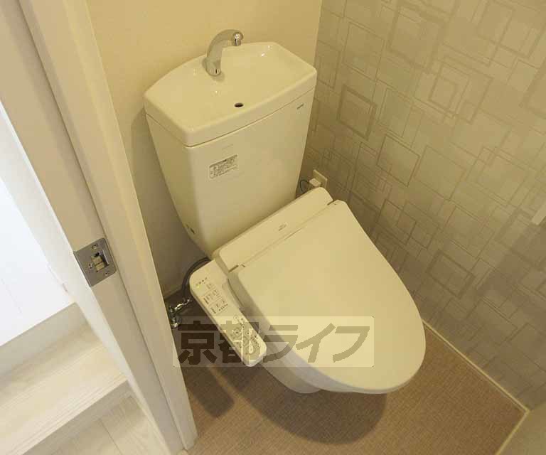 トイレ　清潔感のあるトイレ・