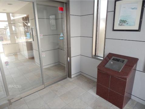 セキュリティ　オートロック完備