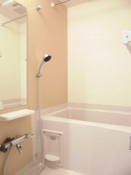 バス・シャワールーム　追焚と乾燥機能付バス