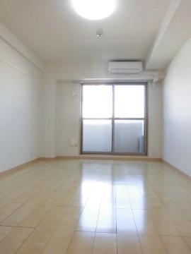 眺望　エアコン　照明完備