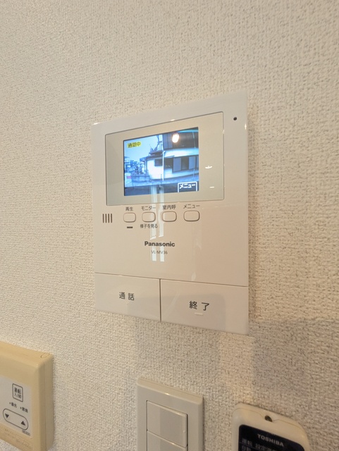 セキュリティ　ＴＶモニターホン設置済みです。