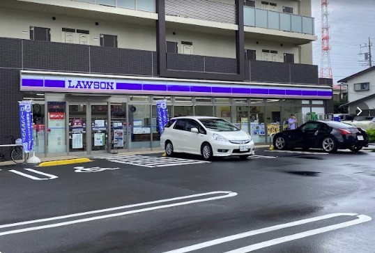 コンビニ　ローソン相模原清新一丁目店（コンビニ）まで392m