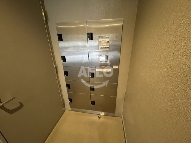 その他共有部分　エスリード大阪城　宅配ボックス