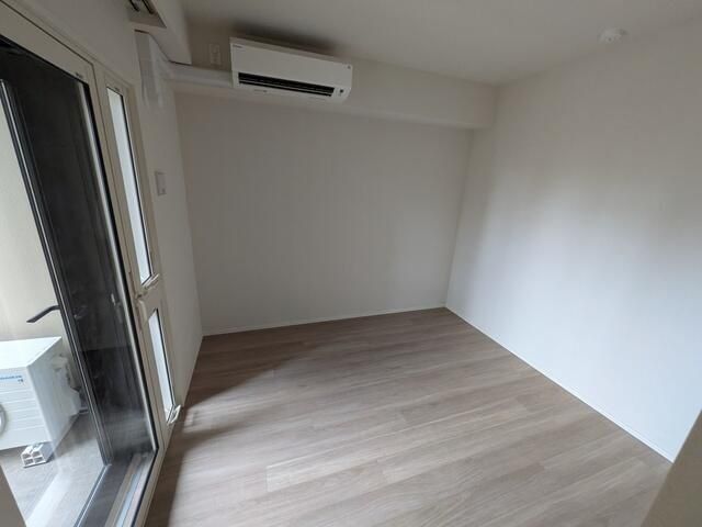 エントランス　駐車場